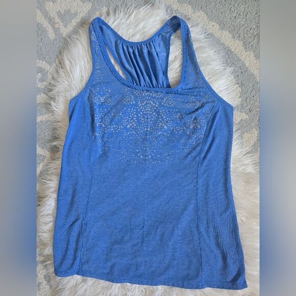Lululemon Tank Like New - Picture 1 of 4